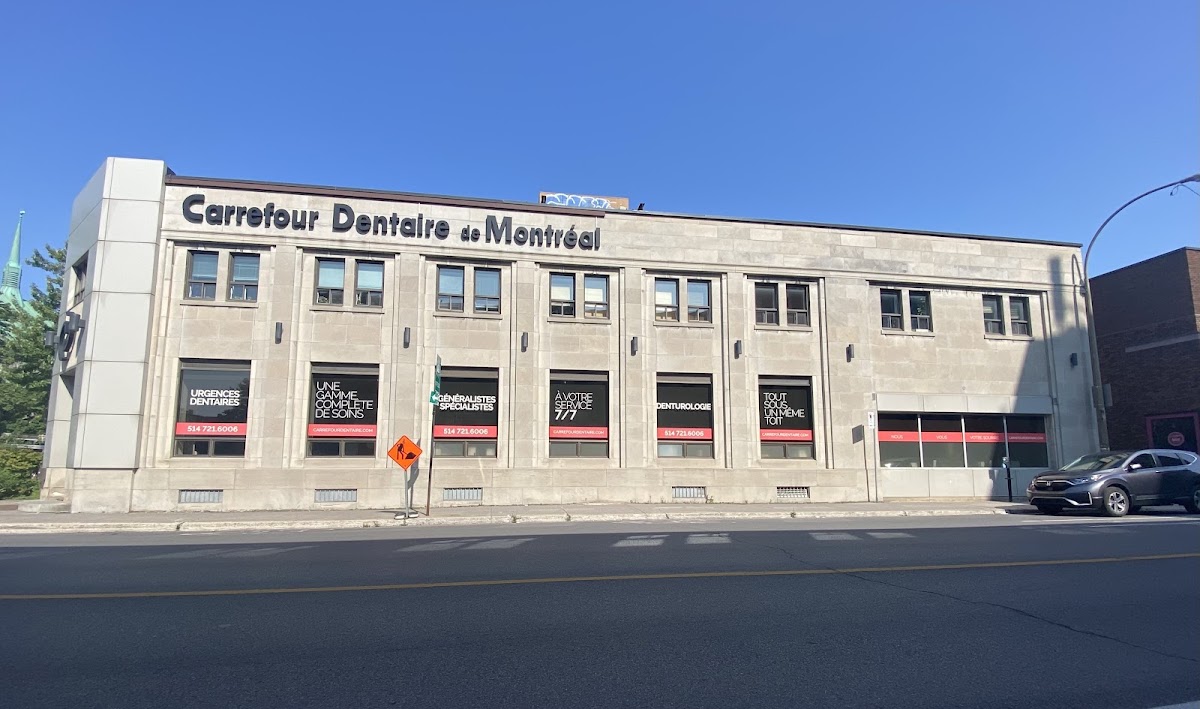 Carrefour dentaire de Montréal — Dentist